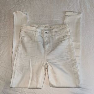 American Eagle White Jeans
